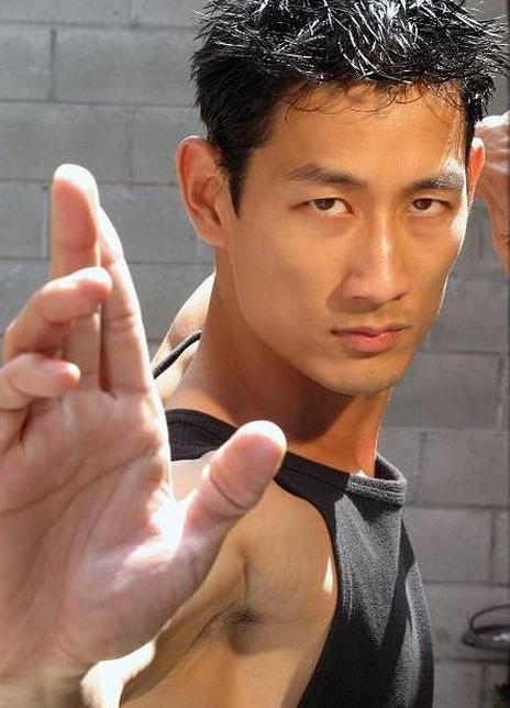 伊拉姆·崔 Ilram Choi 