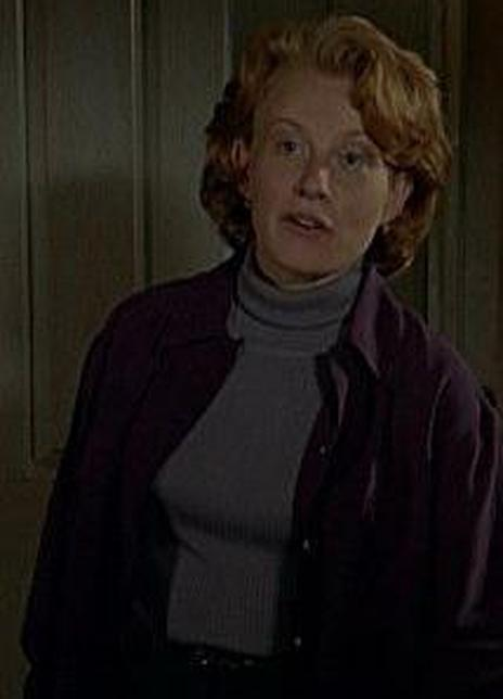 伊丽莎白·桑德斯 Elizabeth Saunders 