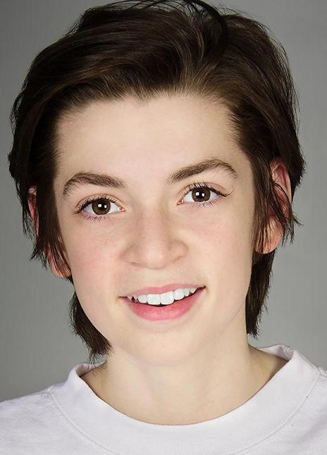 尼基·陶起亚 Nicky Torchia 