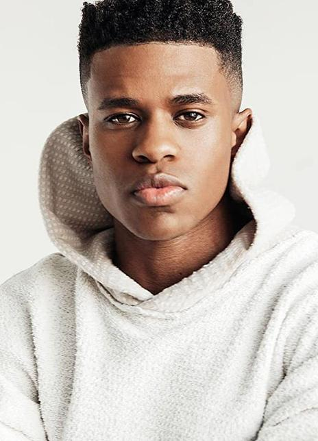 杰瑞米·波普 Jeremy Pope 杰里米·波普 