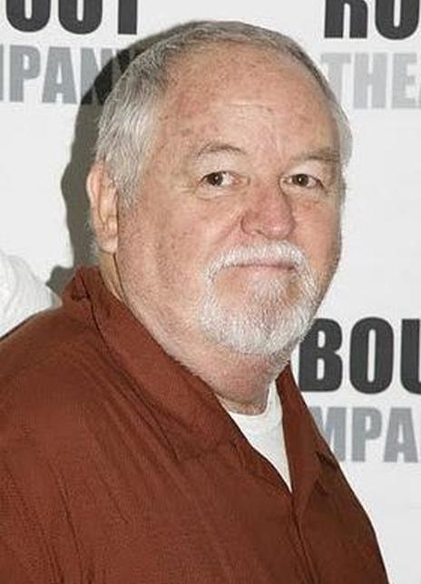 戴金·马修斯 Dakin Matthews Melvin Richard Matthews