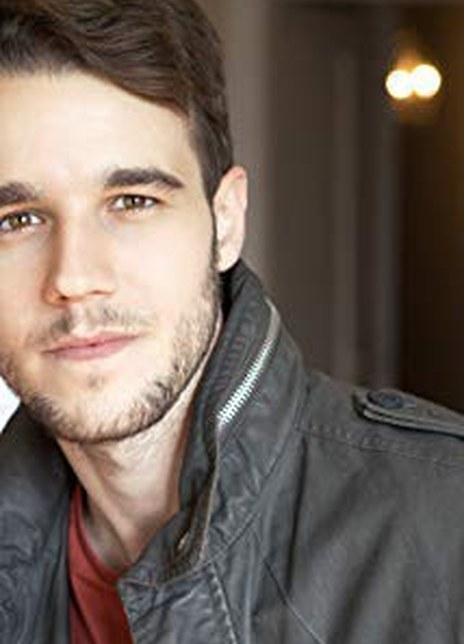 亚历山大·罗伯茨 Alexander Roberts 