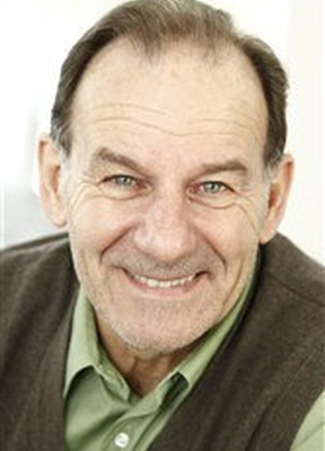 莱昂纳德·凯利-扬 Leonard Kelly-Young Leonard Keely-Young Leonardo Kelly-Young Leonard Kelly Young