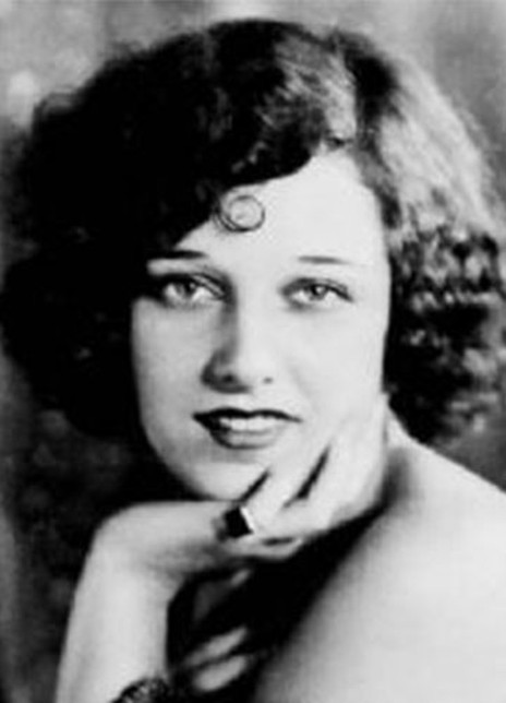 乔治亚·黑尔 Georgia Hale 