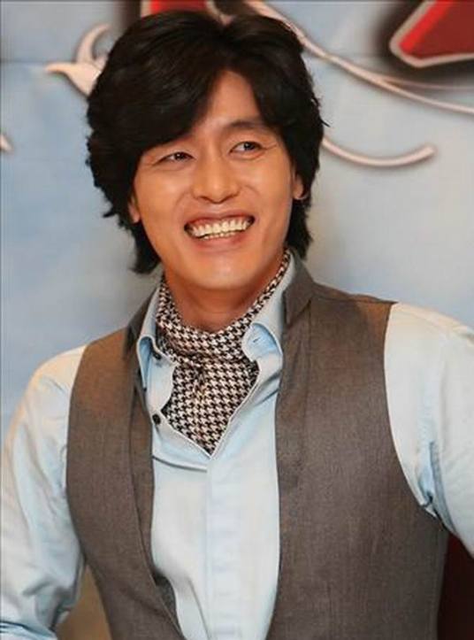 崔成国 金馆长 최성국 Choi Seong-guk