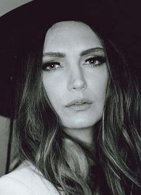 汉娜·莱维恩 Hannah Levien 