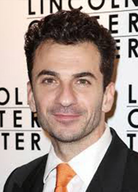 迈克尔·阿伦诺夫 Michael Aronov 