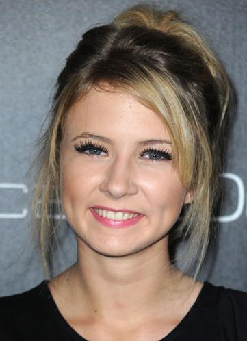 伊丽莎·班尼特 Eliza Bennett 爱丽莎·班奈特 伊莱扎·班尼特  伊拉莎贺柏贝拿 Lizzy