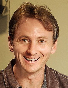 河国荣 Gregory Charles Rivers 