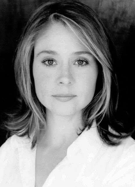 梅根·佛洛斯 Megan Follows  梅根·法萝斯 梅根·法萝  梅根·弗洛斯 Megan Elizabeth Laura Diana Follows