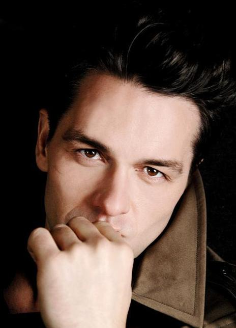 朱利安·欧文登 Julian Ovenden 