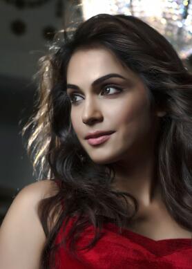 爱莎·考佩卡 Isha Koppikar 