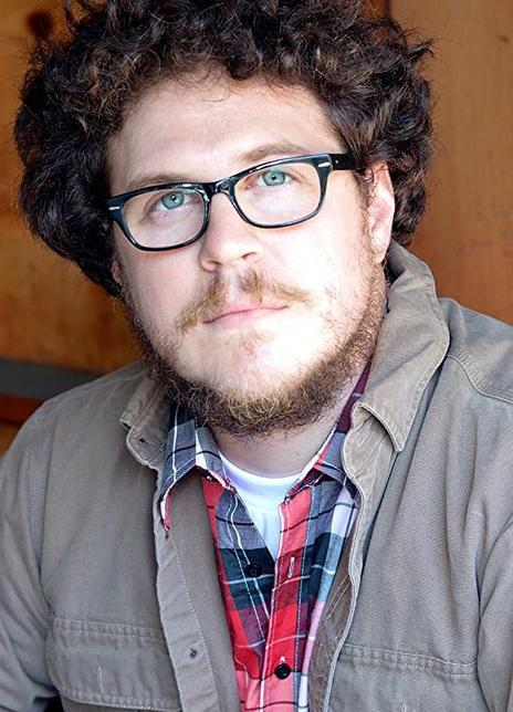 卡梅隆·布莱顿 Cameron Britton 