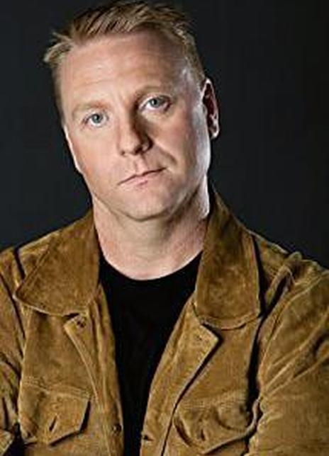 克里斯托弗·乔恩·贡博什 Christopher Jon Gombos Christopher Jon Gombos