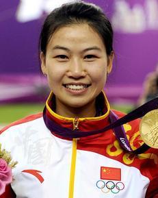 易思玲 易夏红 Yi Siling