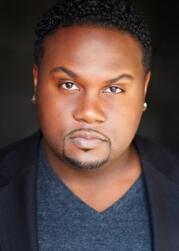 特里斯坦·D·拉拉 Tristan D. Lalla 