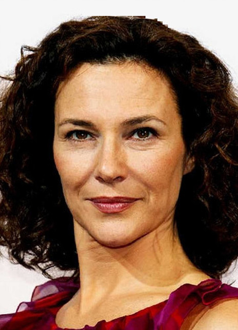 瓦莱里亚·卡瓦利 Valeria Cavalli Valé ria Cavalli Valerie Jones