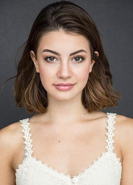 琪娅拉·格拉维斯 Keara Graves 