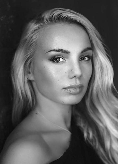 卡特莉娜德登 Katrina Durden 卡特莉娜德登 Katrina Durden