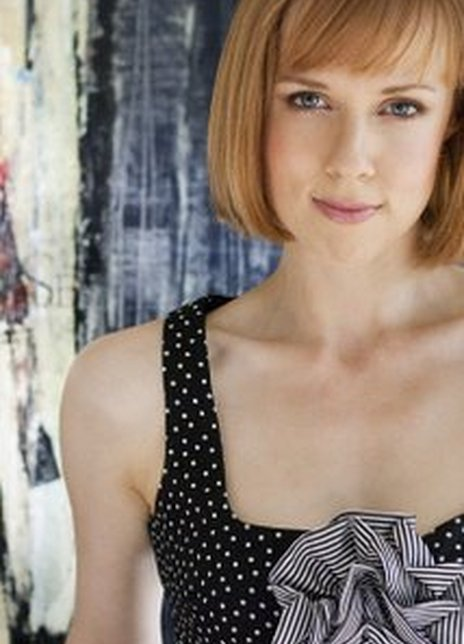 劳拉·沃德尔 Laura Waddell 