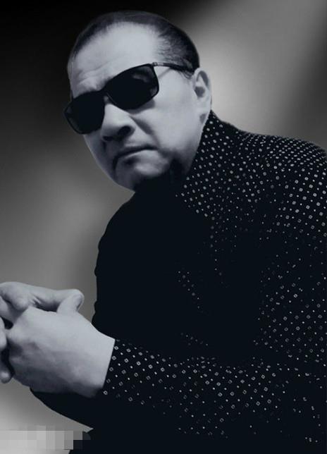 胡连华 Lianhua Hu 