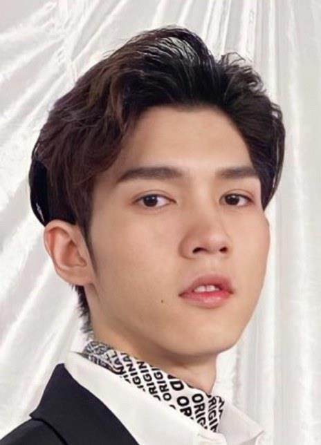 萨那博·奇塔澜 Thanaboon Kiatniran 奥乌·萨那博·奇塔兰 ธนบูรณ์ เกียรตินิรันดร์ Aou