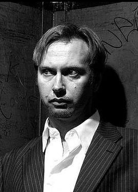 亚历山大·埃默特 Alexander Emmert 