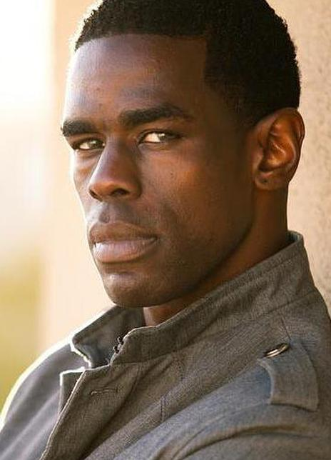 穆斯塔法·沙基尔 Mustafa Shakir 