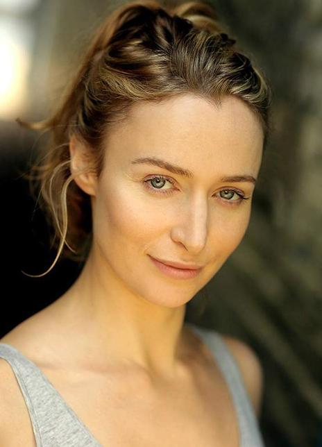 迪尔德丽·穆林斯 Deirdre Mullins 