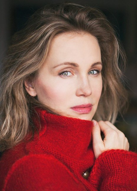 委拉斯提娜·斯瓦特库娃 Vlastina Svátková 弗拉斯蒂娜·斯瓦特科娃 Vlastina Svá tek