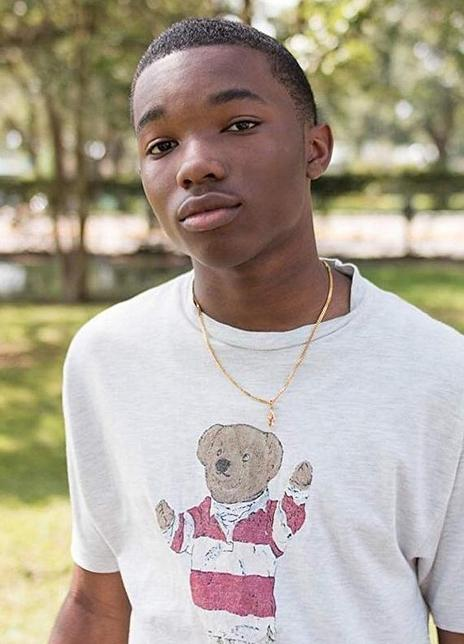 约书亚·J·威廉斯 Joshua J. Williams 