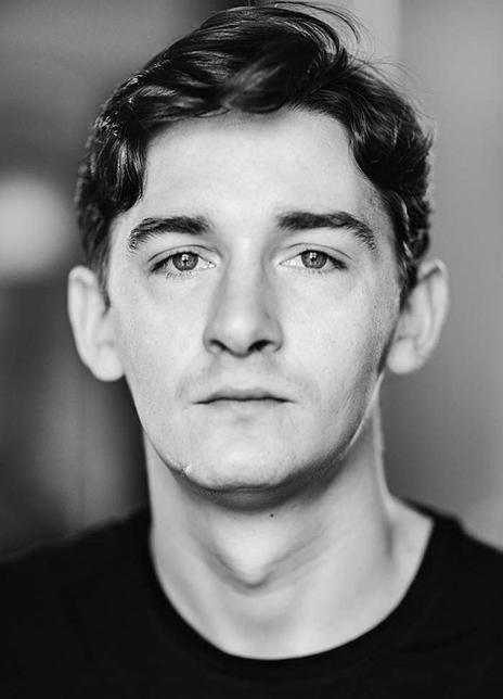 詹姆斯·哈克尼斯 James Harkness 