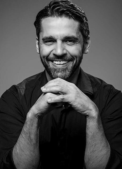 奥斯卡·福龙达 Oscar Foronda Ò scar Foronda