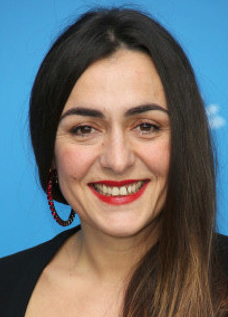 坎德拉·佩尼亚 Candela Peña Marí a del Pilar Peñ a Sá nchez