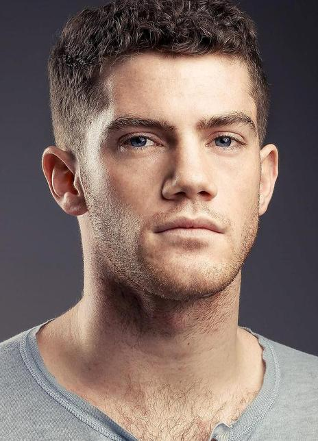 阿利斯泰尔·布拉默 Alistair Brammer 