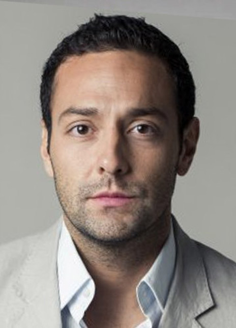 胡安·巴勃罗·维泽格 Juan Pablo Veizaga Juan-Pablo Veizaga