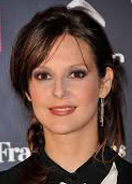 艾乐蒂·纳瓦 Élodie Navarre 艾罗蒂·纳瓦赫 艾乐蒂·纳菲 