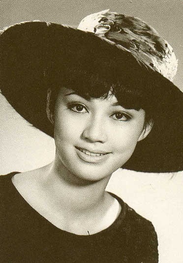 方盈 Ying Fang  倪芳凝 Ying Fang  Fang Ying