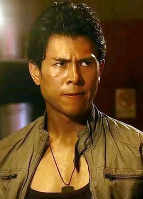 苏姆雷特·蒙格普特 Sumret Muengput 