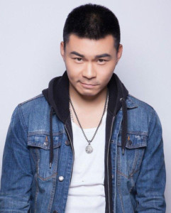 王冠淇 王笑 David King