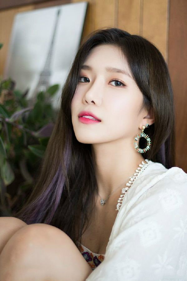 南多愿 남다원  Nam Da Won