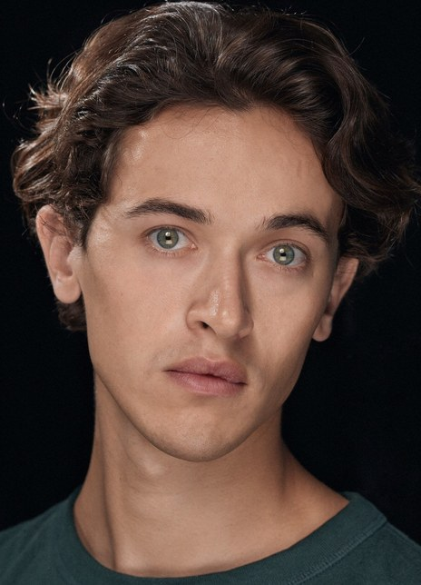 汤姆·布莱斯阿曼达·皮特 Tom Blyth 