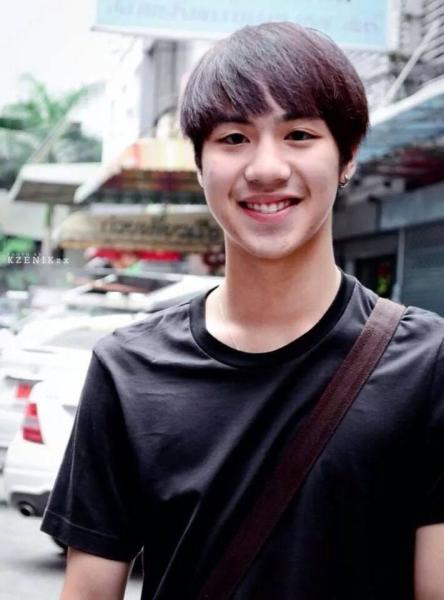 那瓦·蓬朴提岸 White ณวัชร์ พุ่มโพธิงาม Nawat Phumphothingam 那瓦·蓬朴提岸 White ณวัชร์ พุ่มโพธิงาม Nawat Phumphothingam