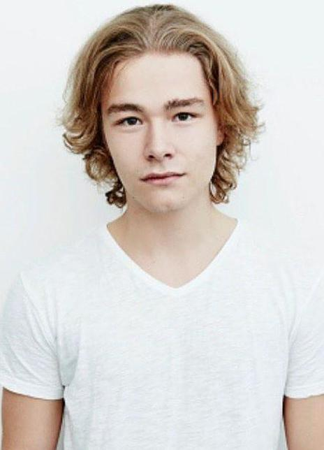 乔纳斯·霍夫·奥夫特布洛 Jonas Hoff Oftebro 