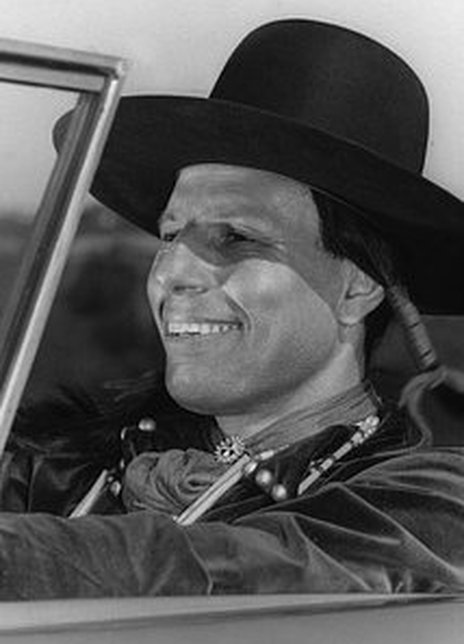 艾恩·艾斯·科迪 Iron Eyes Cody Espera Oscar DeCorti  The Crying Indian