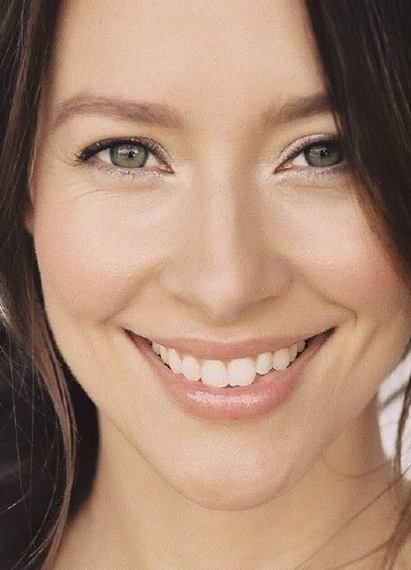 杰西卡·布莱克莫尔 Jessica Blackmore 