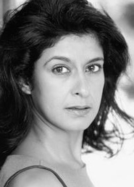 妮拉·阿利亚 Nila Aalia 