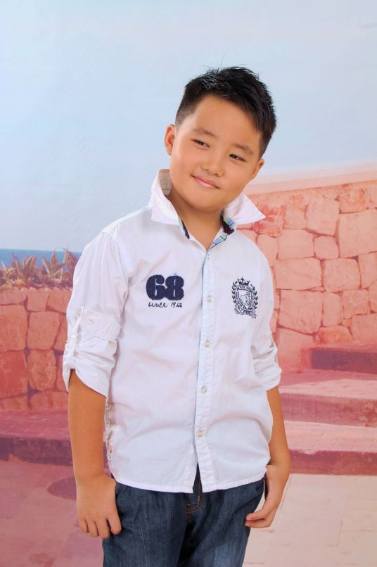 冯邵一 一 小一 Johnny