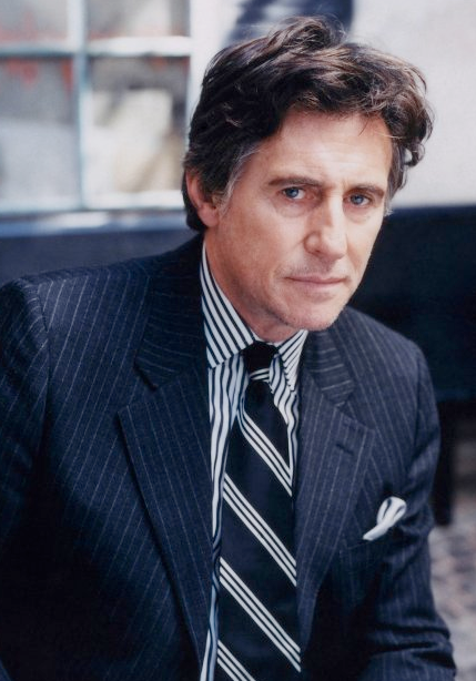加布里埃尔·伯恩 Gabriel Byrne 基比·拜恩 Gabriel James Byrne