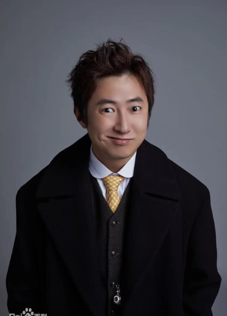 刘晓邑 Xiaoyi Liu 